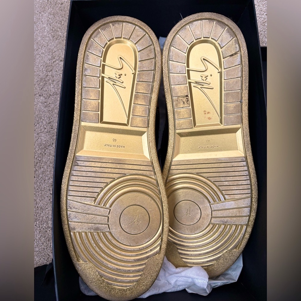 Size 12 Giuseppe Zanotti Black Leather Sneakers with Gold and White Sole - Picture 6 of 6